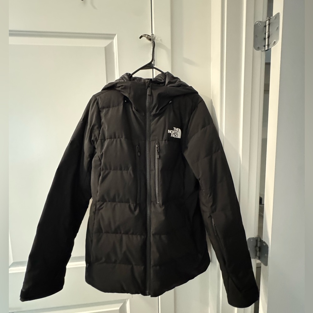 The North Face Women’s Corefire Down Jacket in Black, Size Medium